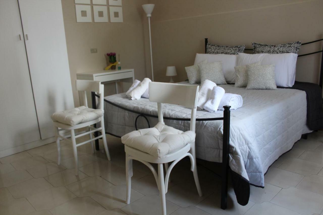 Domus Tua Bed & Breakfast Pietrelcina Luaran gambar